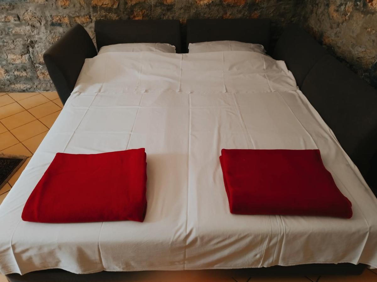 Appartement In Einem Dalmatischen Haus In Novigrad-Dalmatien Neben Zadar Novigrad  Luaran gambar